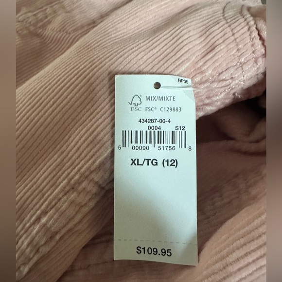 Gap NWTS Sherpa lined pink beige cord jacket
Girls XL, fit women’s XS - Picture 8 of 9
